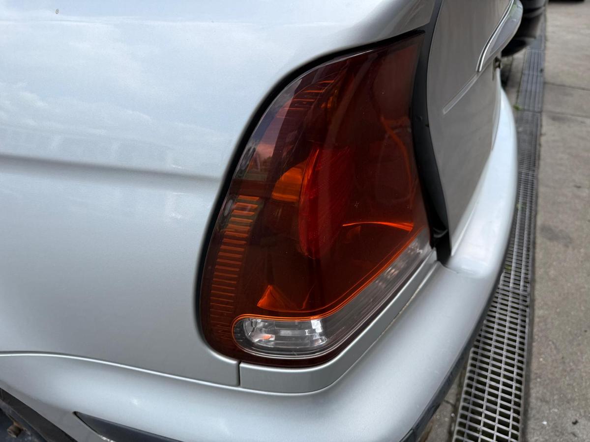 BMW E46 Compact original Rücklicht Rückleuchte links Facelift BJ03